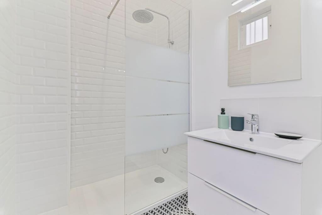 Renovated Design Apartment In Montparnasse Paris Dış mekan fotoğraf